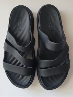 Crocs Getaway Black Strappy Sandals US Size 8